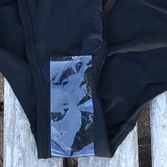 Gorgeous Simone Black Retro Halter One Piece Swimsuit - Picture 9 of 9